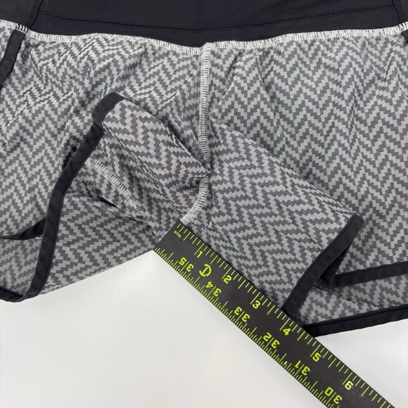 Lululemon Run Times Shorts Herringbone Womens Size 6 Black Gray 4” Inseam - Picture 9 of 9